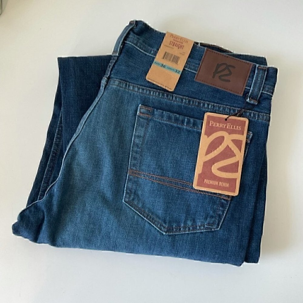 Perry Ellis Straight Leg Denim Jeans Size 36 NWT